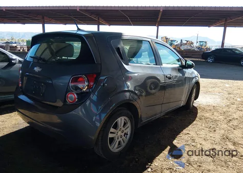 2013 Chevrolet Sonic Lt Manual z USA, uszkodzony, nr VIN 1G1JD6SB3D4245375